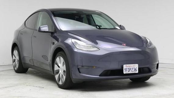 TESLA MODEL Y 2023 7SAYGDEE5PA041259 image